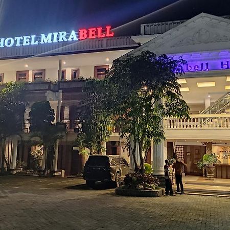 Mirabell Hotel & Convention Hall Malang Exteriér fotografie