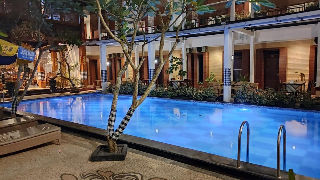 Mirabell Hotel & Convention Hall Malang Exteriér fotografie